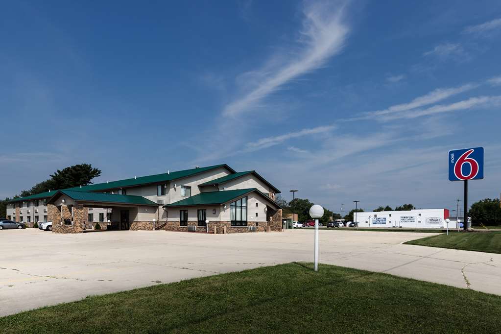 Motel 6 Kewanee IL - photo 3