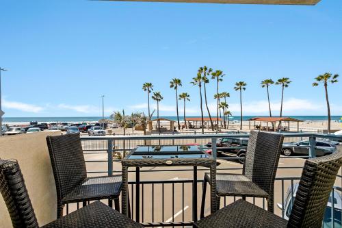 213A Take a Beach Break at Marina Del Mar Beach & Ocean Views in Oceanside, United States