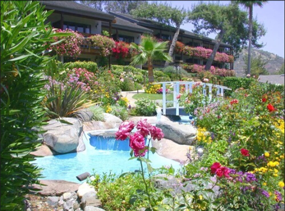 Tuscany Hills Retreat - photo 18