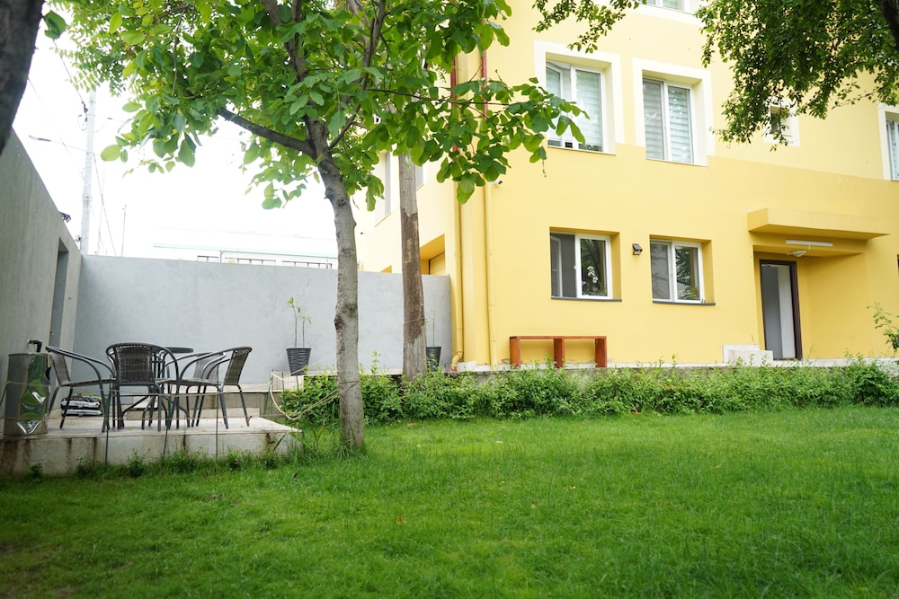 Hotel Green Garden - carbon neutral hotel in Bucharest