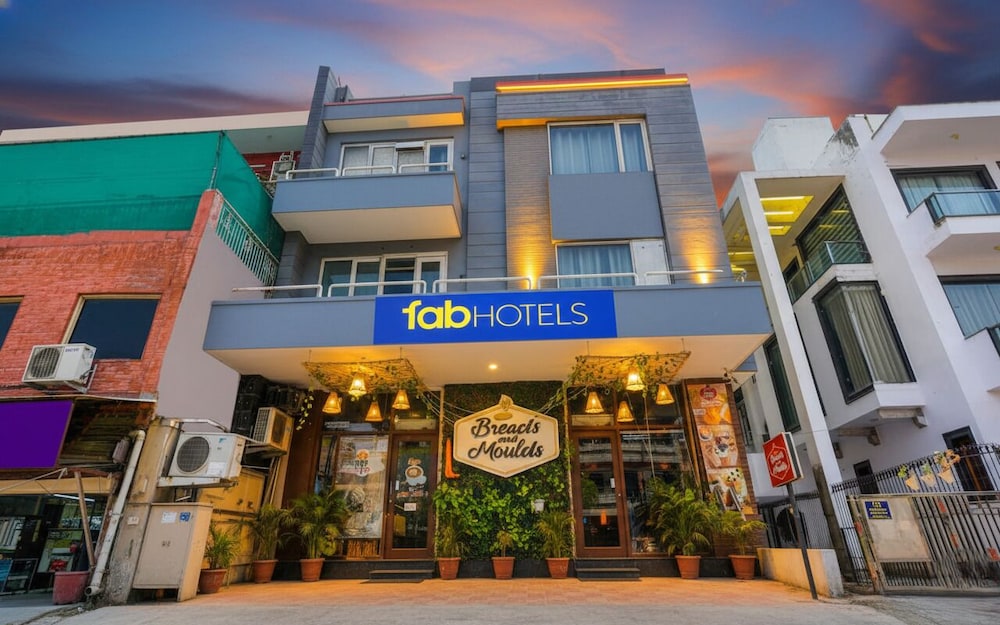 FabHotel Dev Palace I - last minute hotel in New Delhi