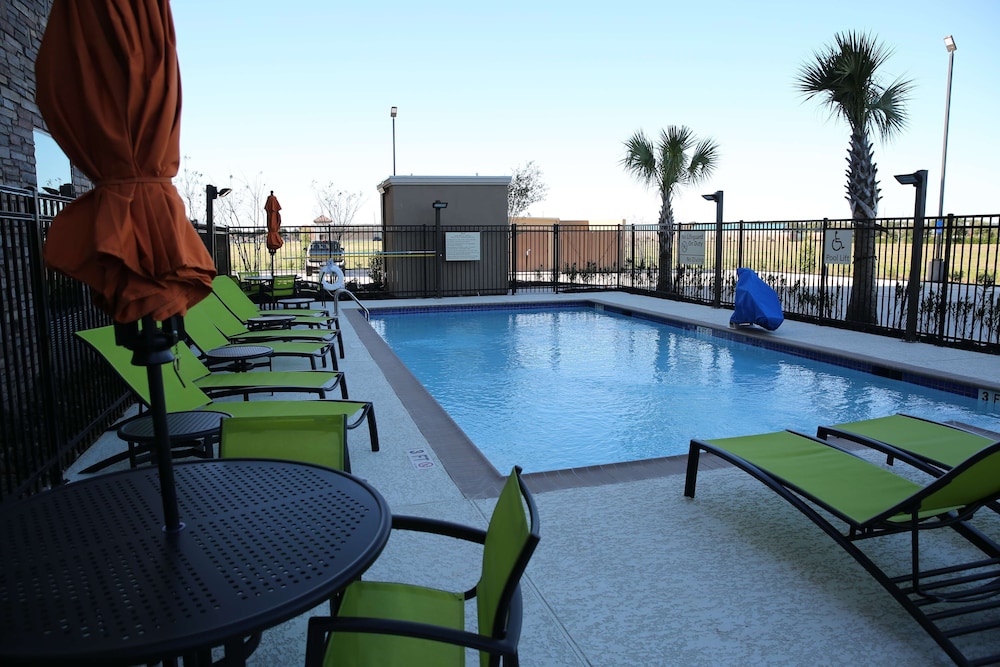 Hampton Inn & Suites Missouri City TX - photo 30