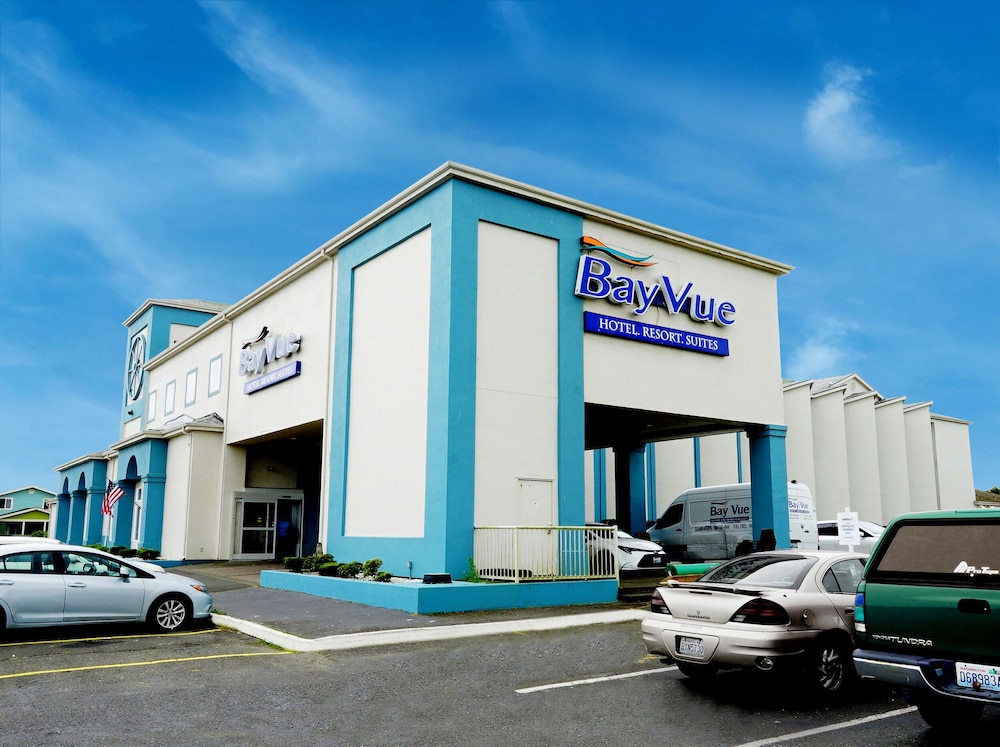 BayVue Hotel Resort and Suites in Ocean Shores, United States
