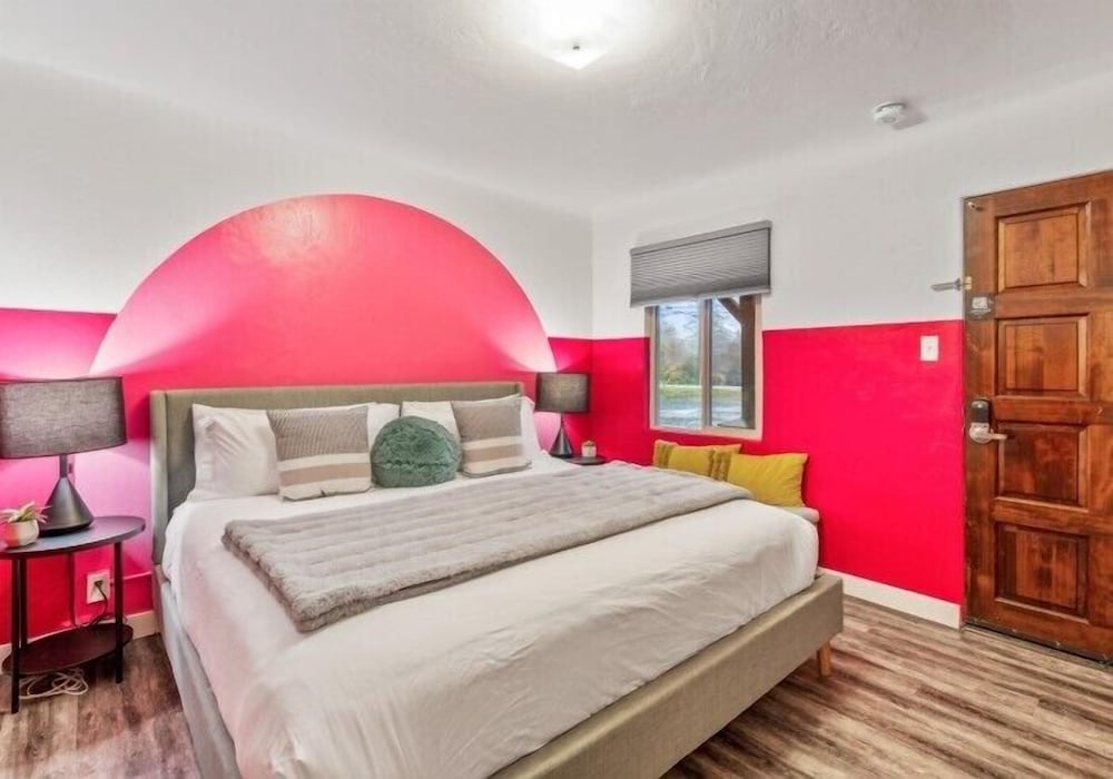 B.Side Motel Rv - photo 3