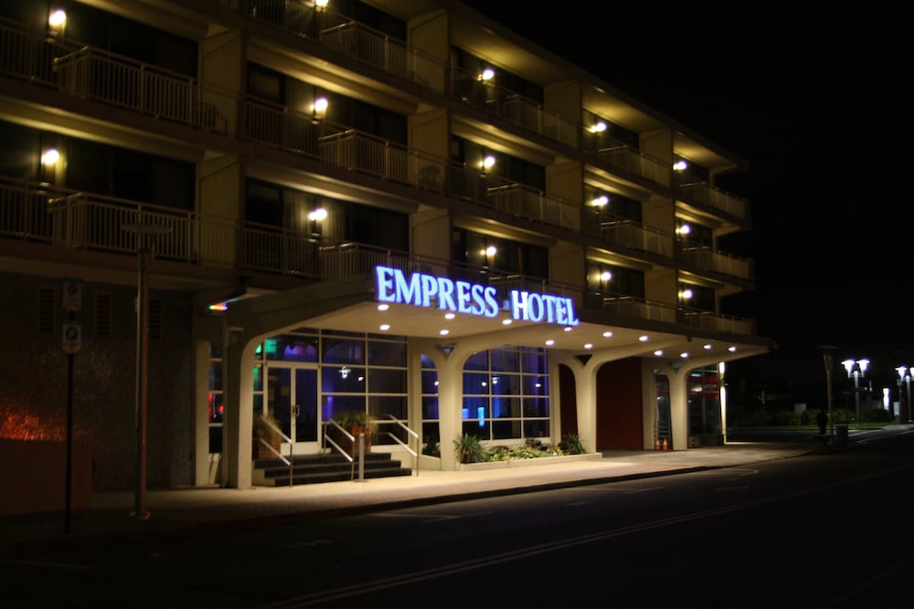 The Empress Hotel & Adult Nightclub — hotel in Asbury Park