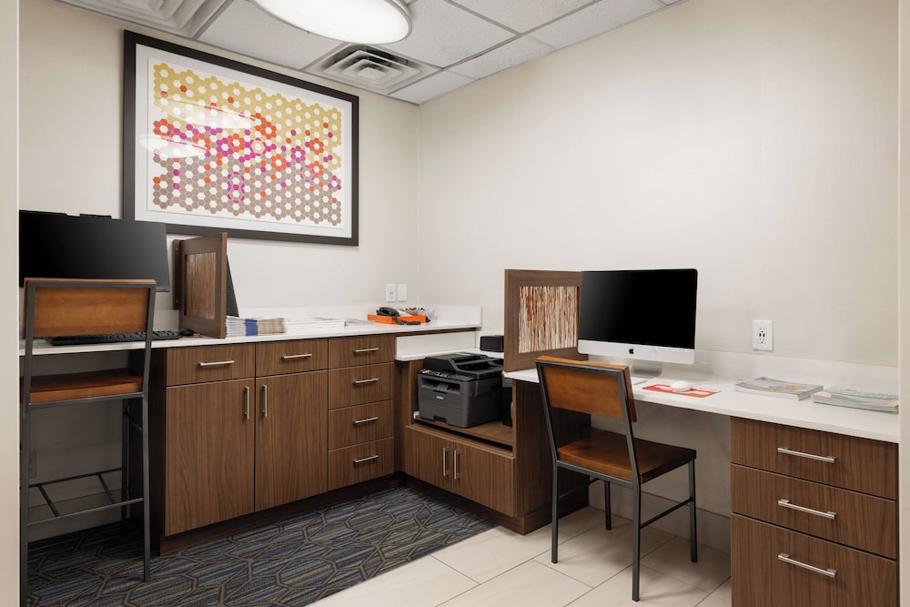 Holiday Inn Express Hotel & Suites Chattanooga Hixson by IHG - photo 53