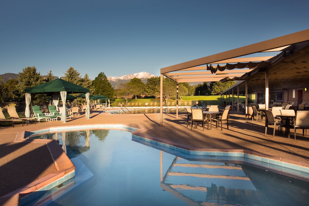 Garden of the Gods Resort and Club - photo 53