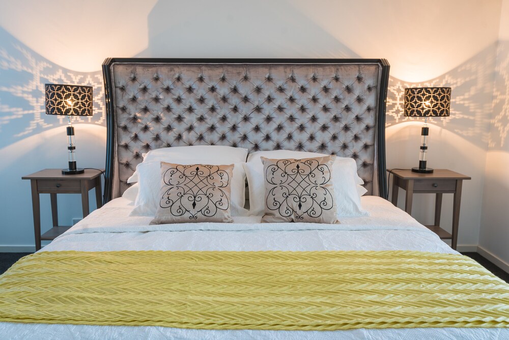 By Concierge ‘Daphne’ Designer Abode in Richmond, Australia