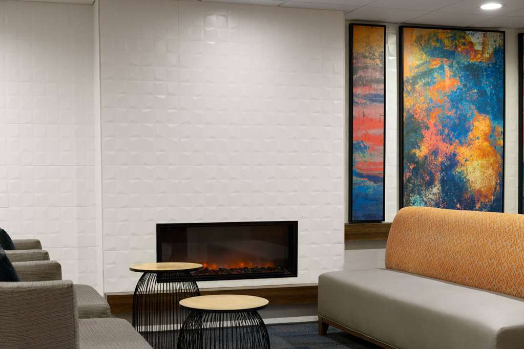 La Quinta Inn & Suites by Wyndham Kennewick - photo 9