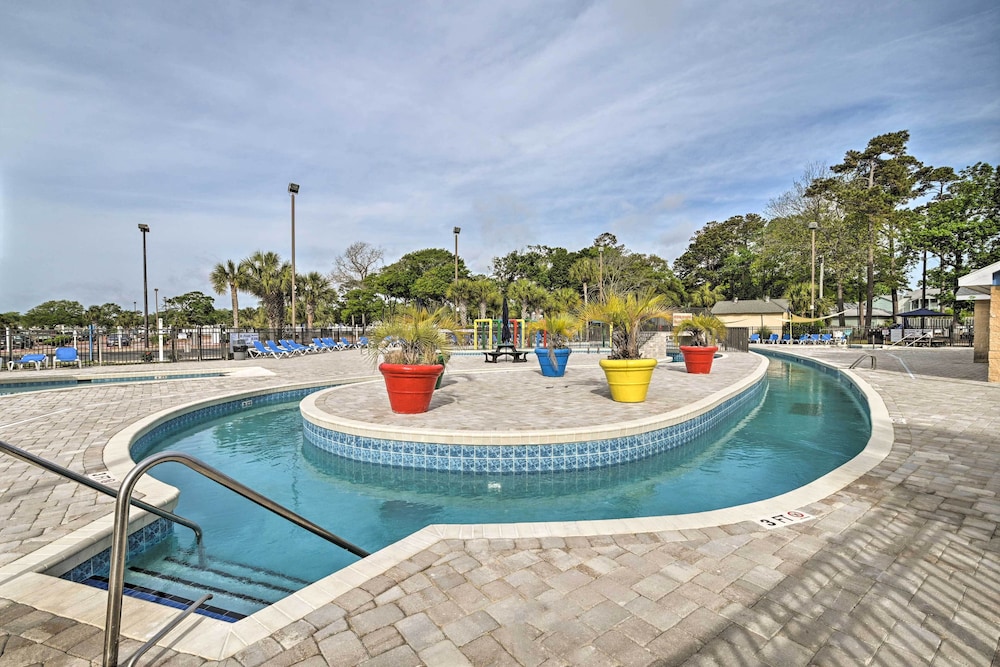 Beach & Pool Access: Resort style Myrtle Beach Gem - photo 24