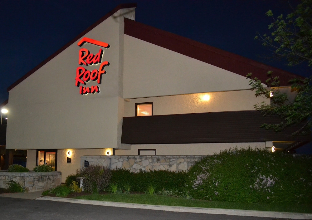 Red Roof Inn Merrillville - photo 30