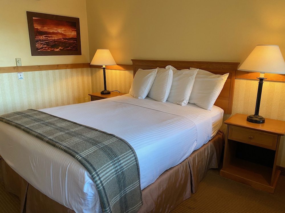 Cousins Country Inn - photo 19