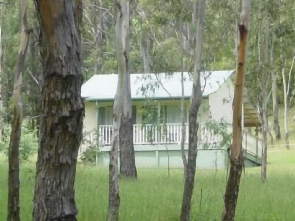 Goomburra Forest Retreat - carbon neutral hotel in Warwick