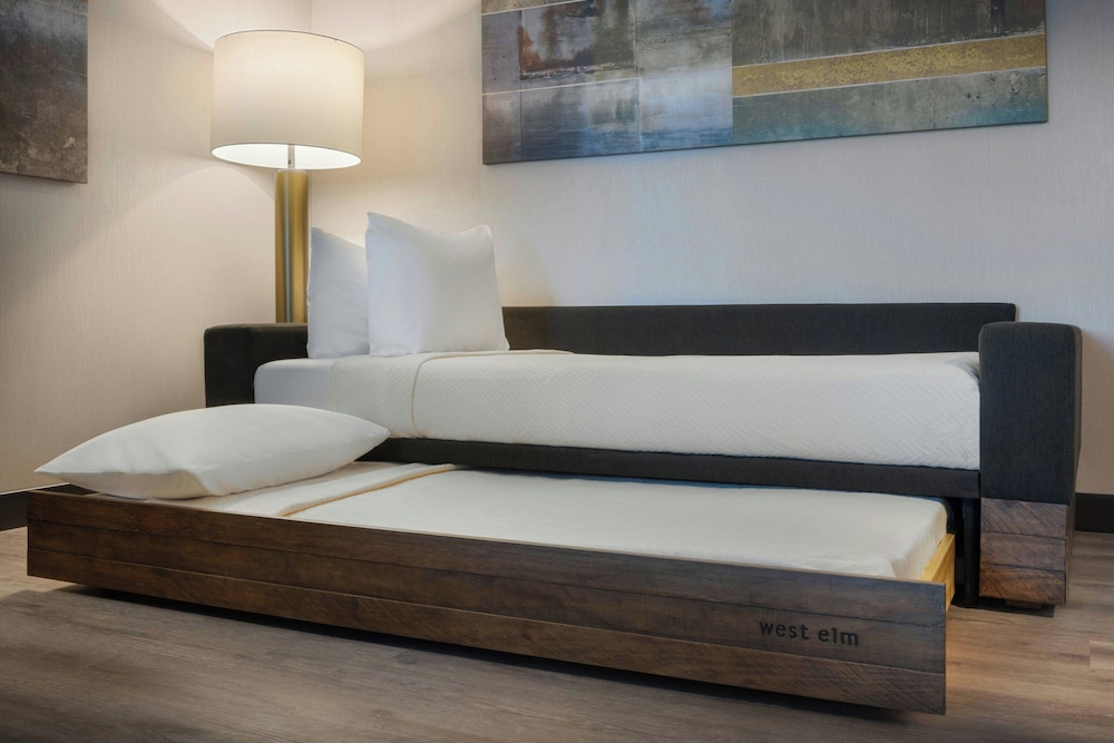 SpringHill Suites by Marriott Bowling Green - photo 11