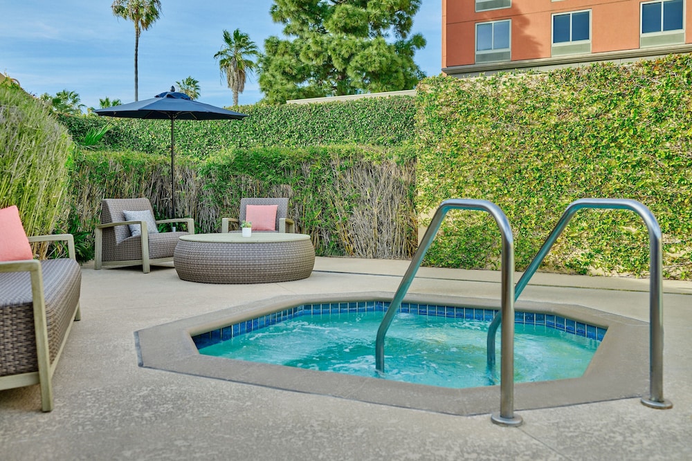 Courtyard by Marriott Culver City Los Angeles - photo 34