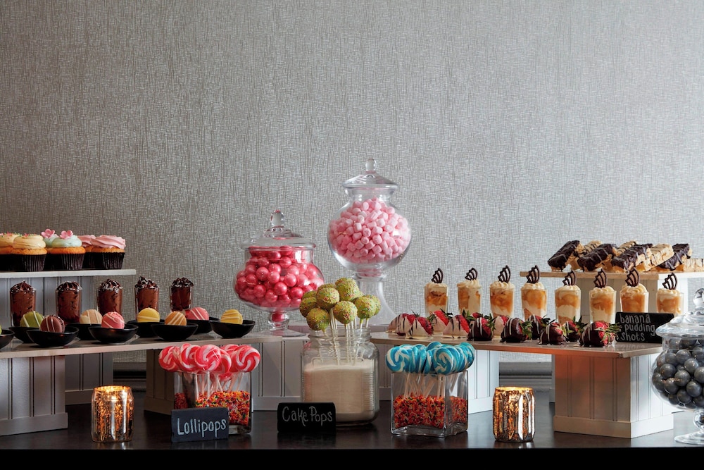 Baltimore Marriott Inner Harbor at Camden Yards - photo 24