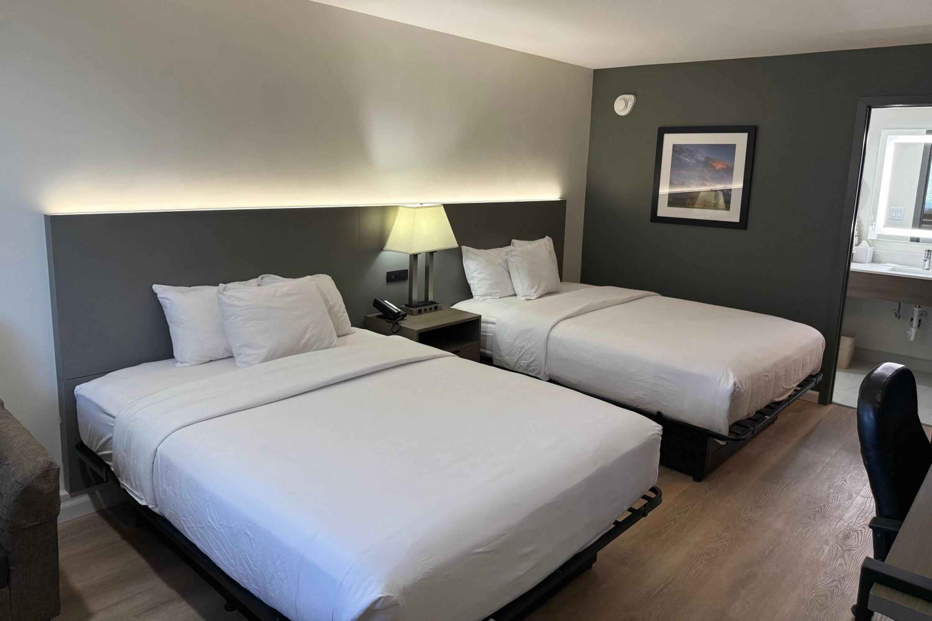 Baymont by Wyndham Rock Springs - photo 8