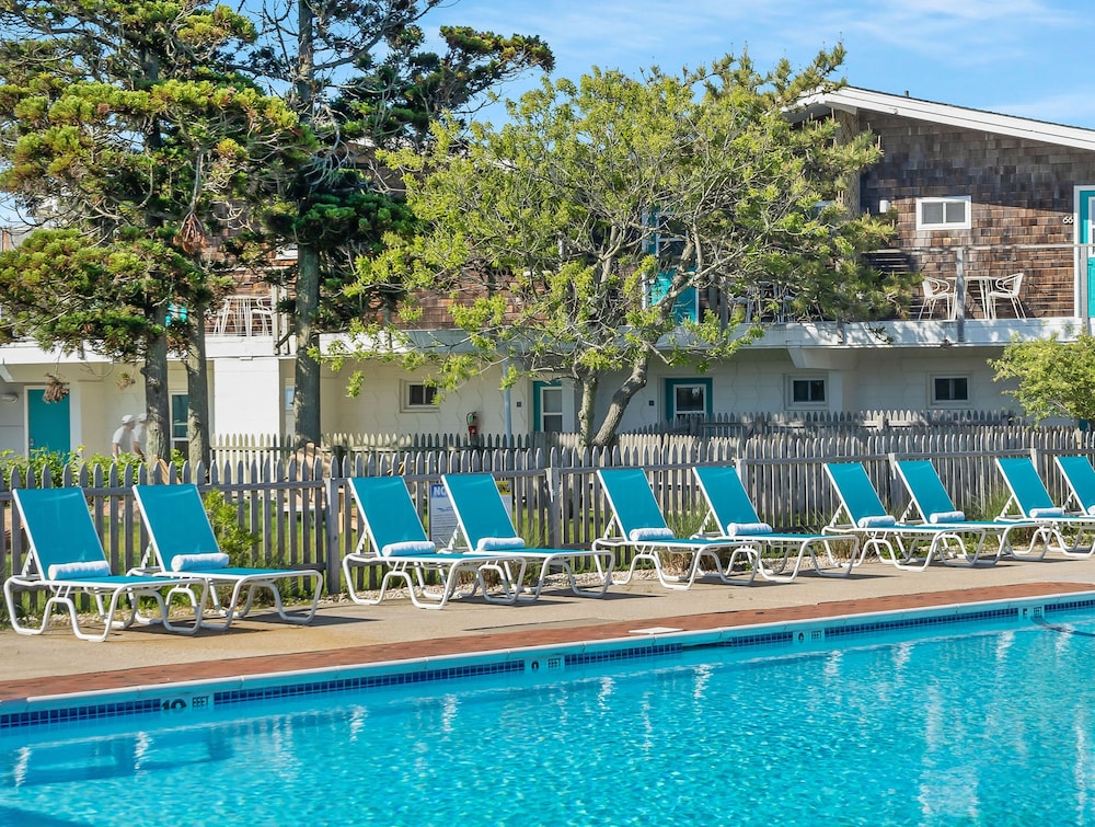 Driftwood Resort - photo 290