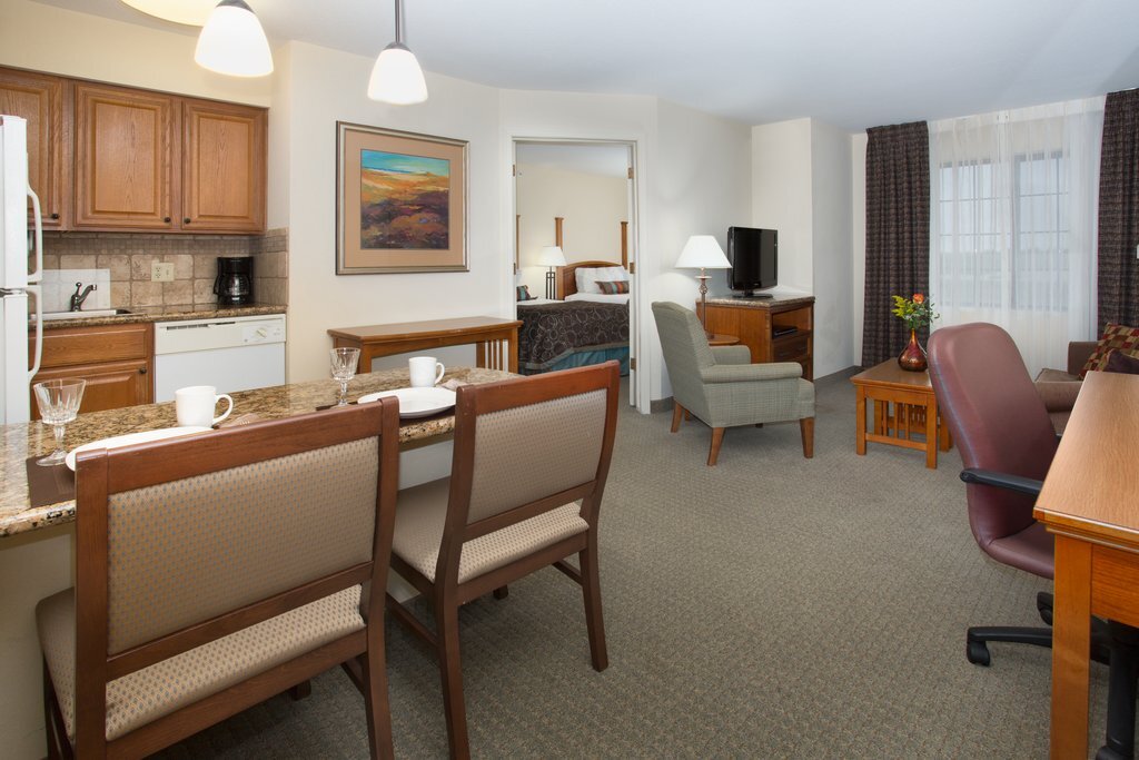 Staybridge Suites Lincoln I 80 - photo 16