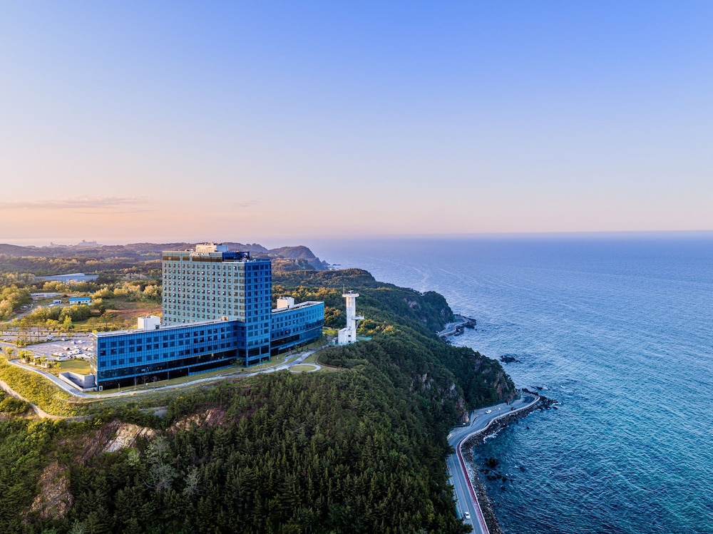 Hotel Tops 10 in Gangneung, South Korea