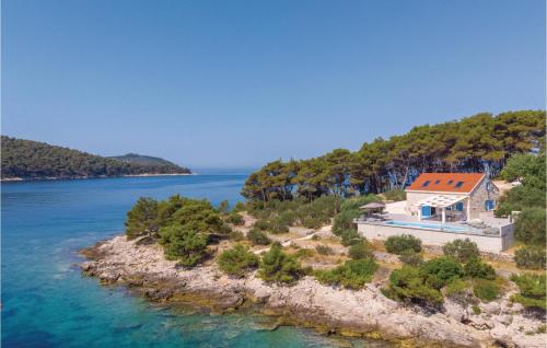 Awesome Home In Mikulina Luka With Wifi — 5-Star Luxury Hotel in Vela Luka, Croatia
