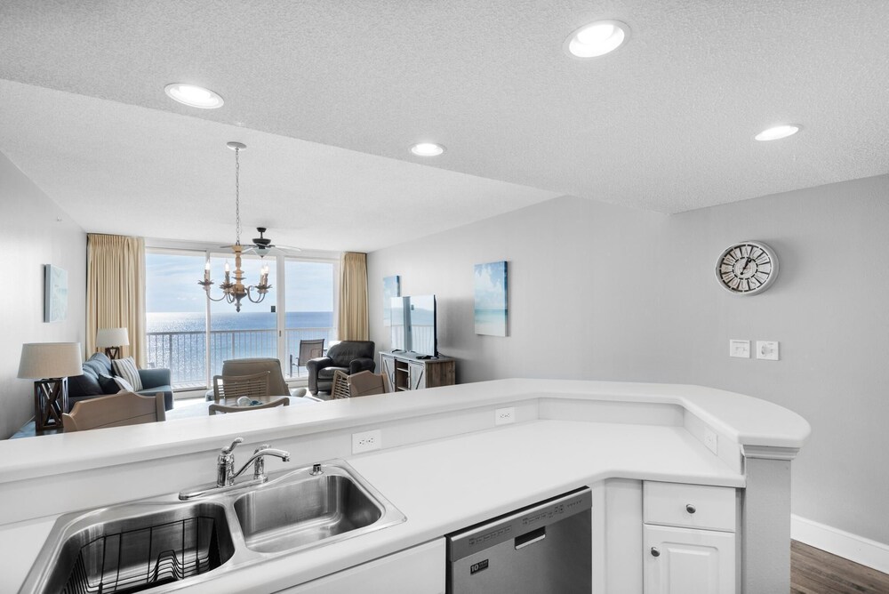 Majestic Beach Towers 2 803 - photo 20