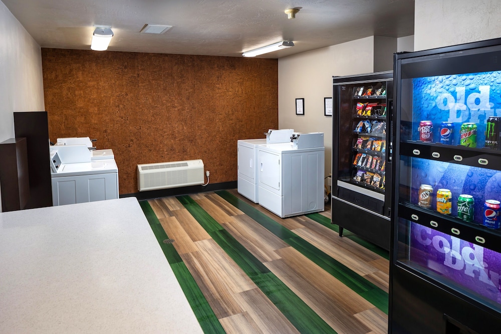 Extended Stay Airport - photo 40