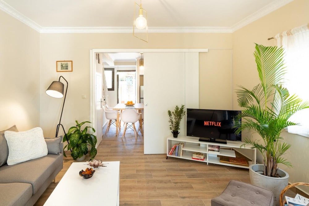 Entheos City Center in Argostolion, Greece