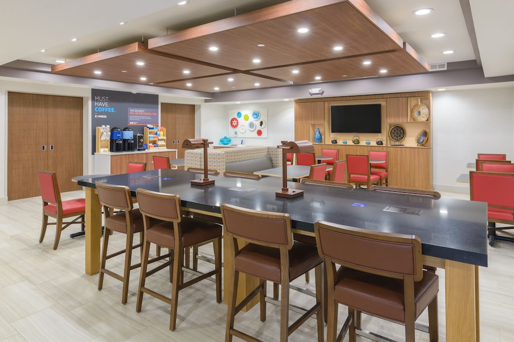 Holiday Inn Express Southington by IHG - photo 50