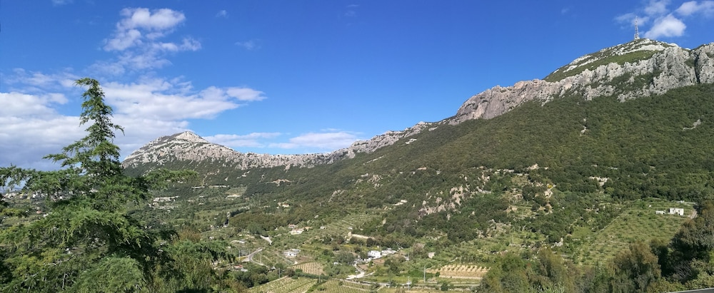 Hotel Sant'Elene - carbon neutral hotel in Dorgali