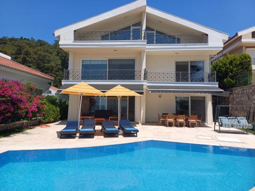 Villa Sunrise — 4-Star Luxury Hotel in Mugla, Turkey