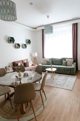 GranDeLux — 4-Star Luxury Hotel in Budapest, Hungary