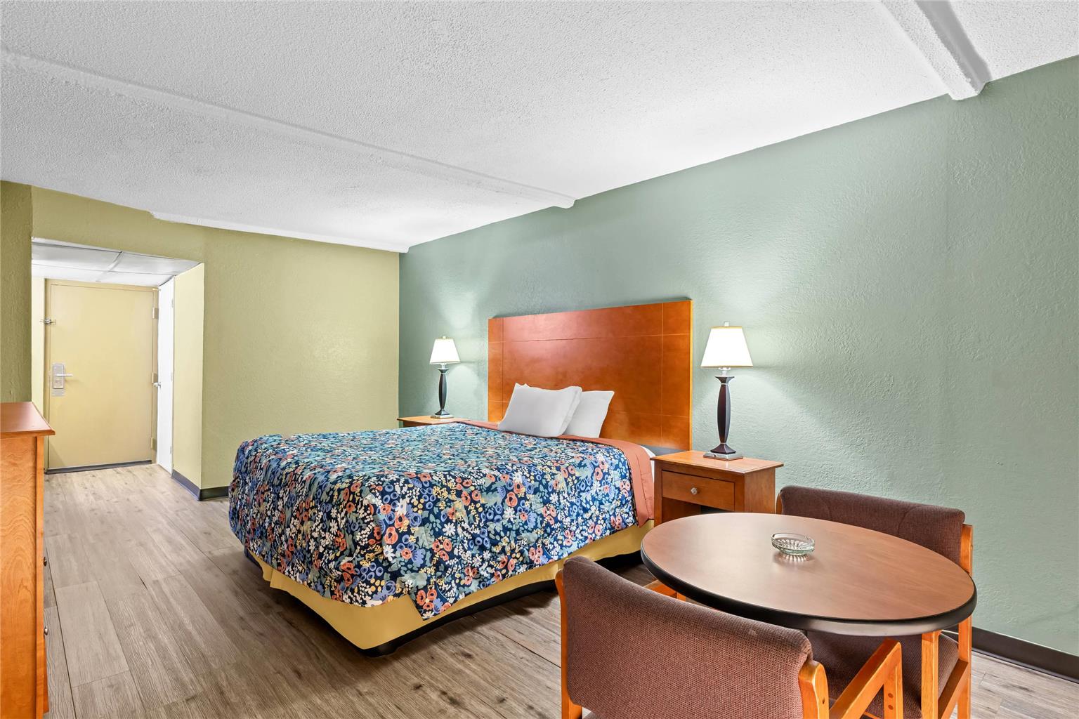 Rodeway Inn Stone Mountain - photo 26