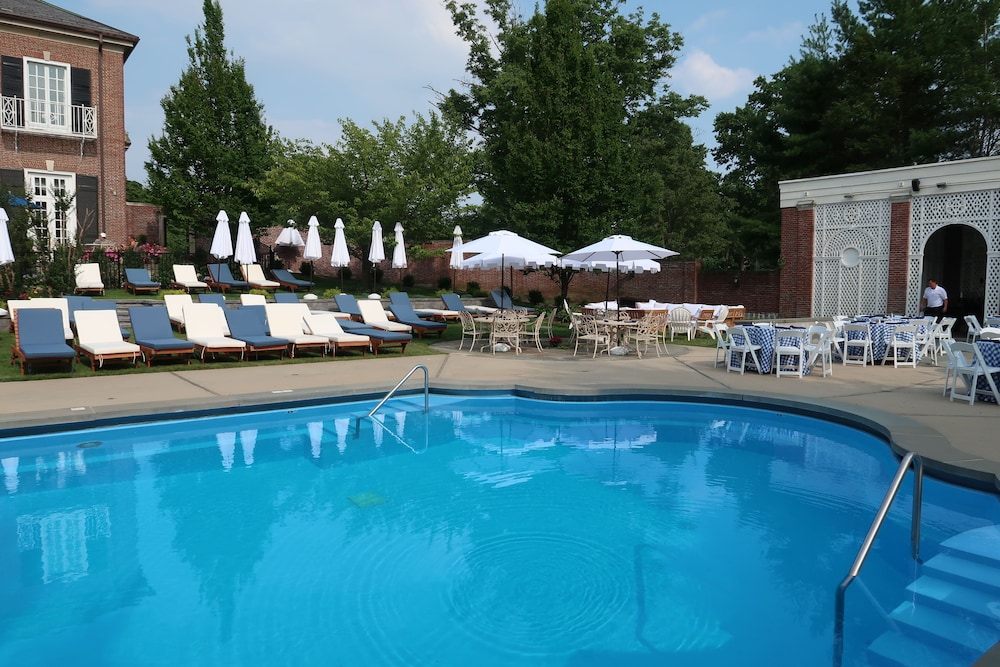 The Mansion at Glen Cove - photo 13