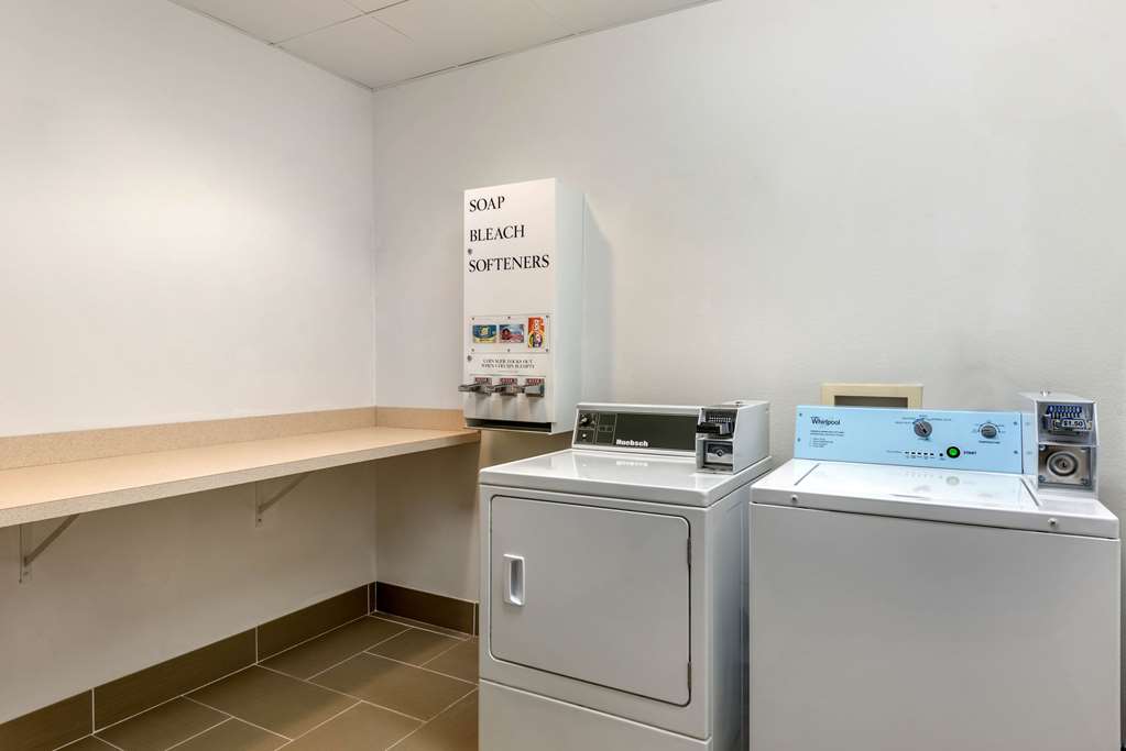 Comfort Suites Elkhart South - photo 35
