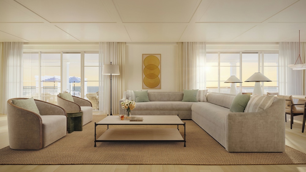 Naples Beach Hotel and Golf Club - photo 3