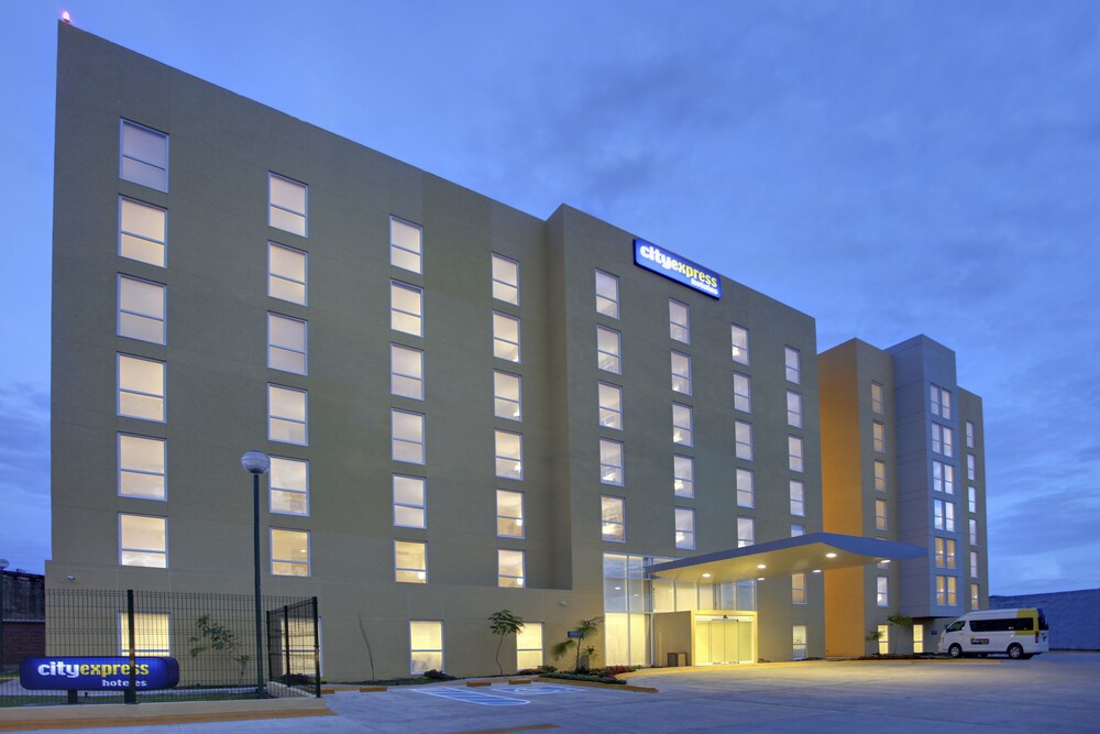 Hotel Front - Evening/Night