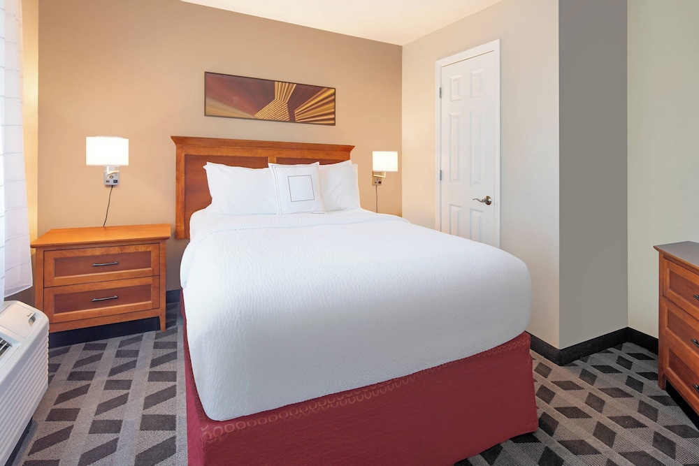 TownePlace Suites by Marriott Bentonville Rogers - photo 11