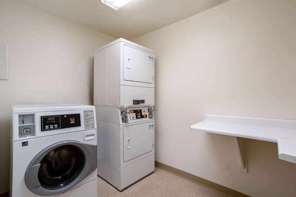Inn at Lander Travelodge by Wyndham - photo 28