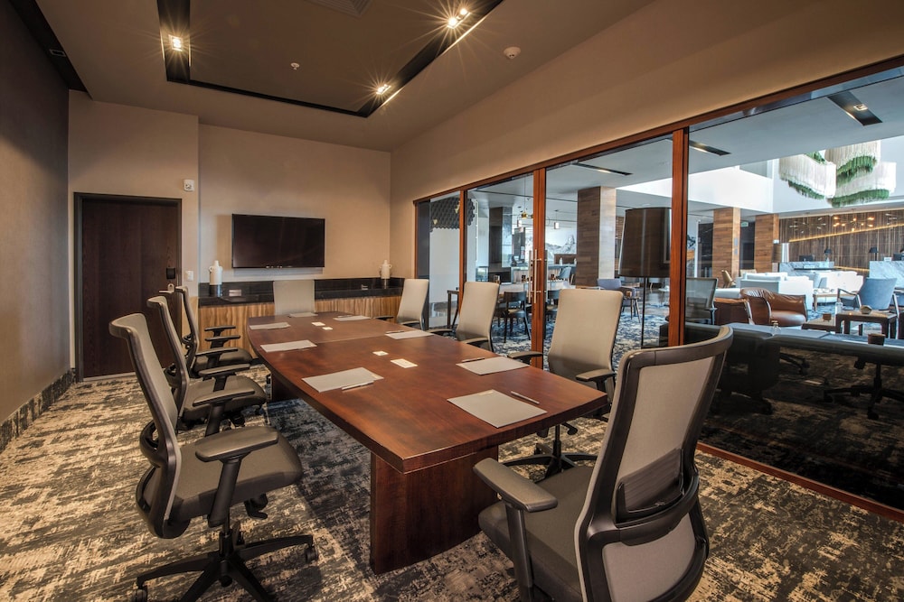 Meeting facility