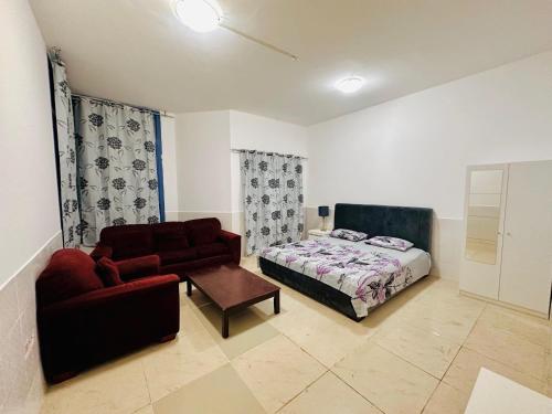 Lux Living Room in Ajman City, United Arab Emirates