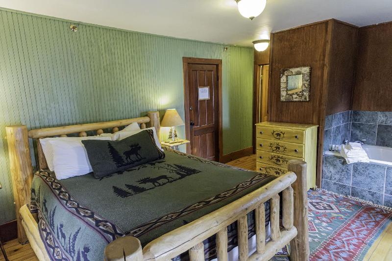The Woods Inn - photo 56