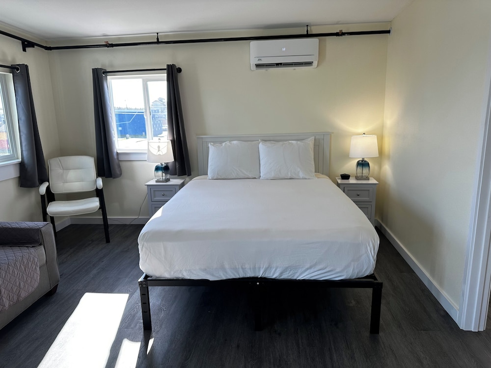 Dock Street Inn - photo 10