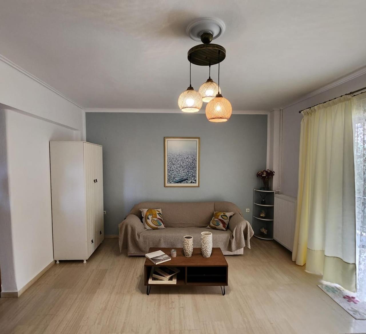 Queen Aspri Apartment 3′ Min To the Beach — Antikyra — photo 5