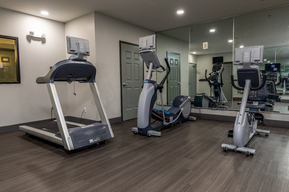 Candlewood Suites Knoxville Airport Alcoa by IHG - photo 45