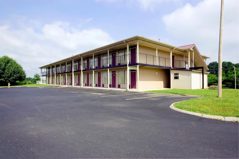 Americas Best Value Inn Loudon Lenoir City - photo 2