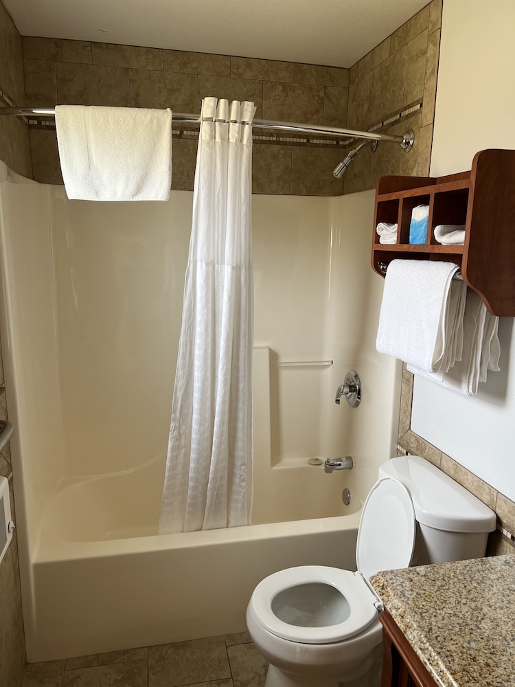 All Star Inn & Suites - photo 281