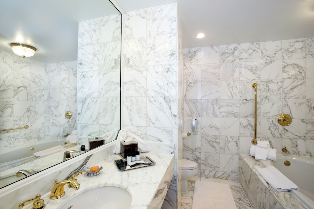 The Townsend Hotel - photo 28