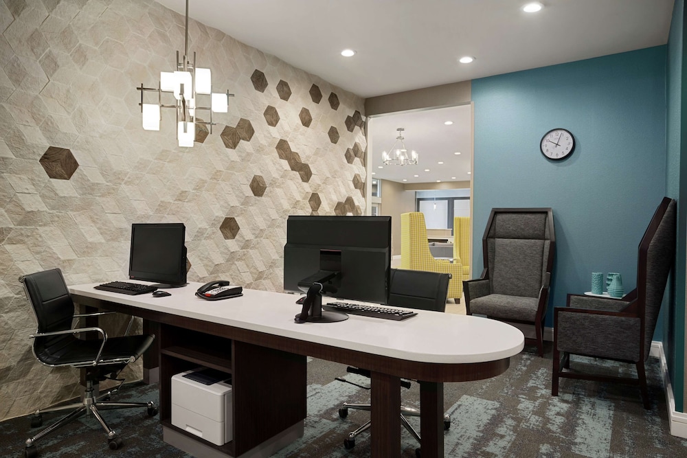 Homewood Suites by Hilton Florence - photo 34