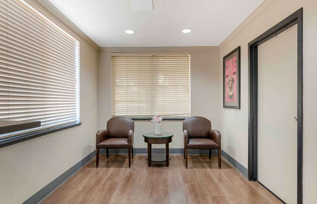 Extended Stay America Kansas City Country Club Plaza - photo 7